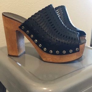 Sigerson Morrison Queen Platform